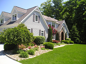 Landscapers and Lawncare Services in La Follette, TN